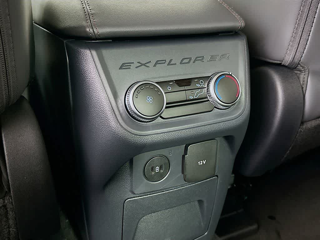 Ford Explorer Active 2026 con paquete 100A