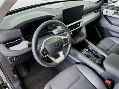 Ford Explorer Active 2026