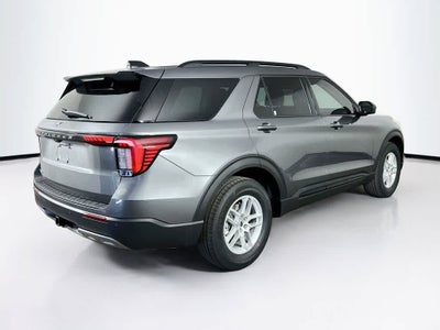 Ford Explorer Active 2026