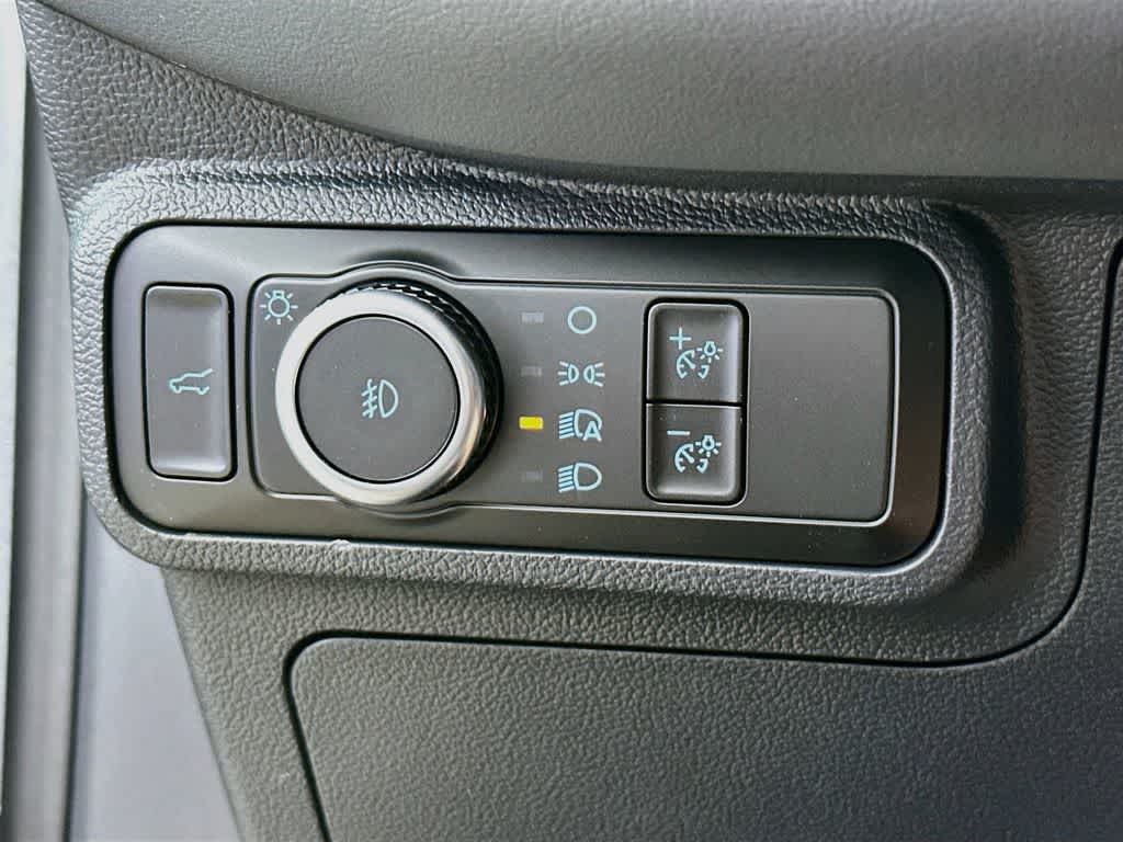 Ford Explorer Active 2026