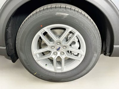 Ford Explorer Active 2026