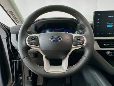 Ford Explorer Active 2026