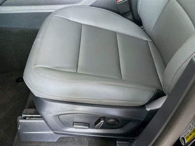 Ford Explorer Active 2026