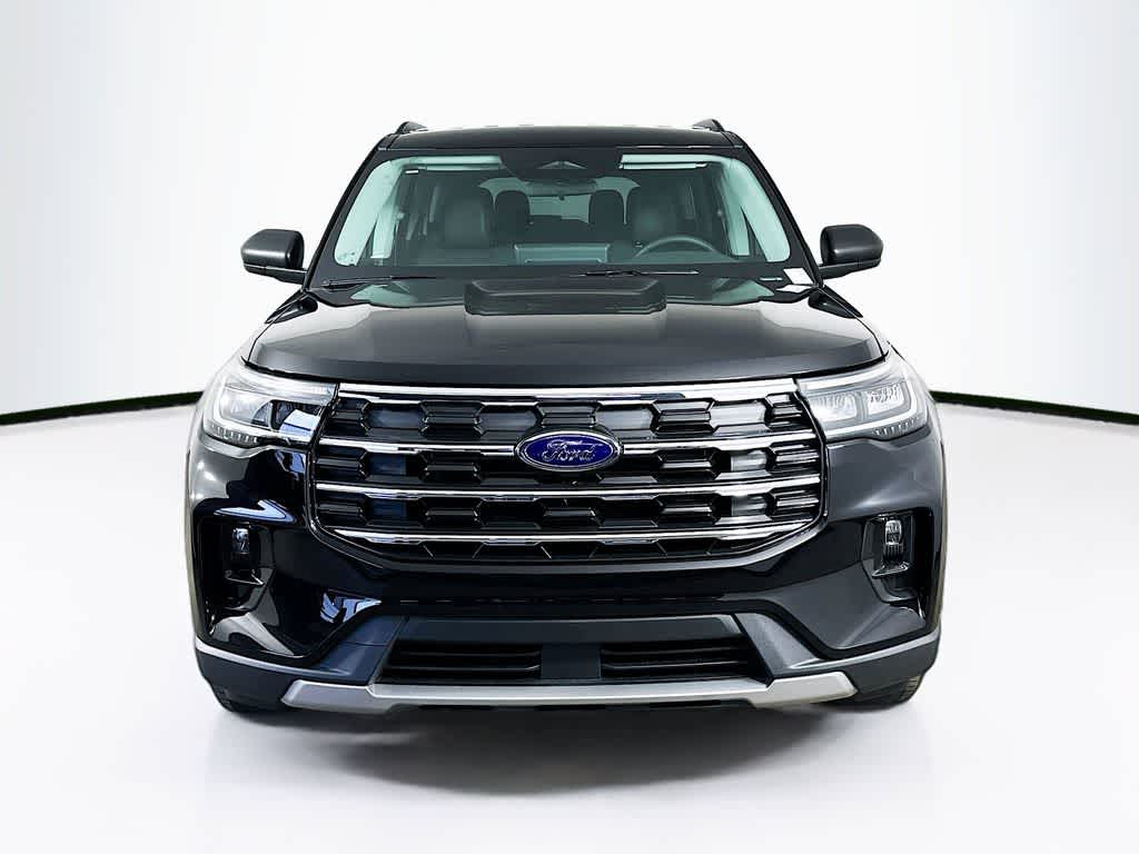 Ford Explorer Active 2026