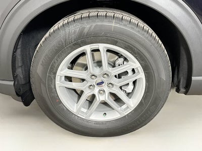 Ford Explorer Active 2026