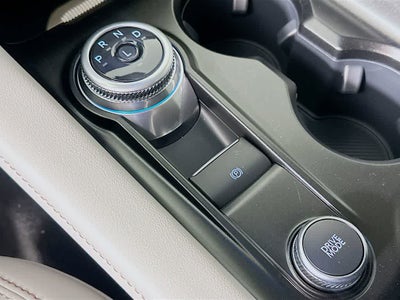 2025 Ford Explorer Activo