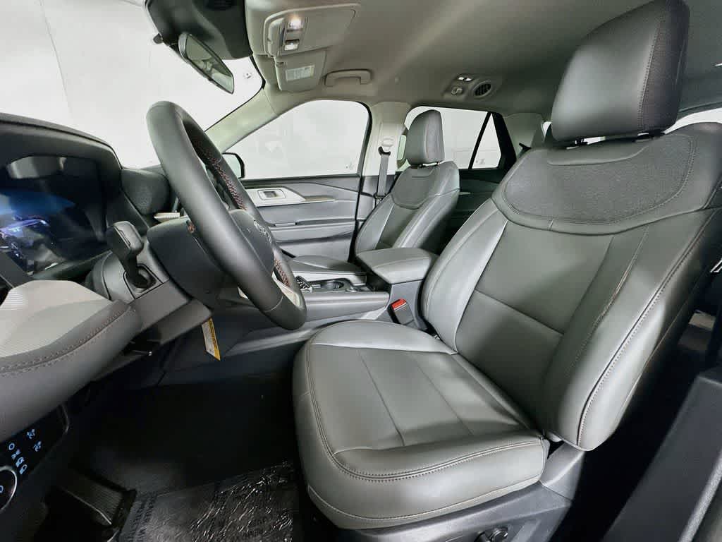 Ford Explorer Active 2026 con paquete 200A