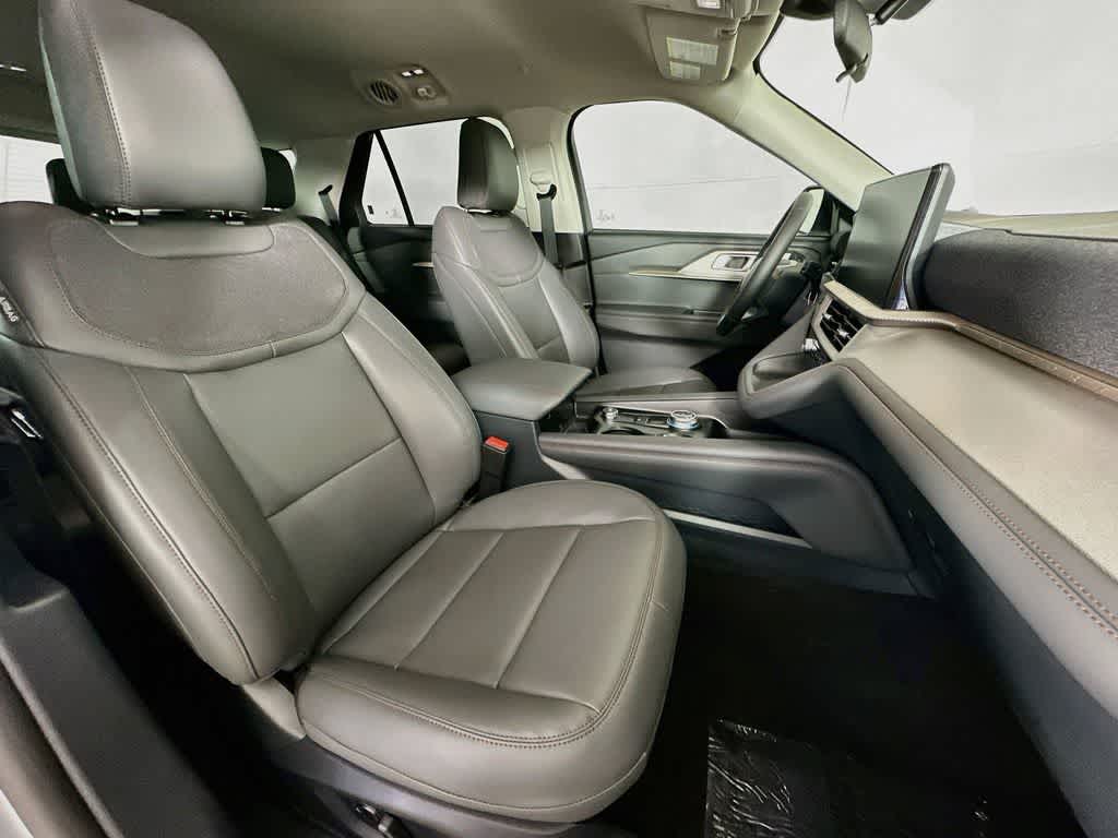 Ford Explorer Active 2026 con paquete 200A