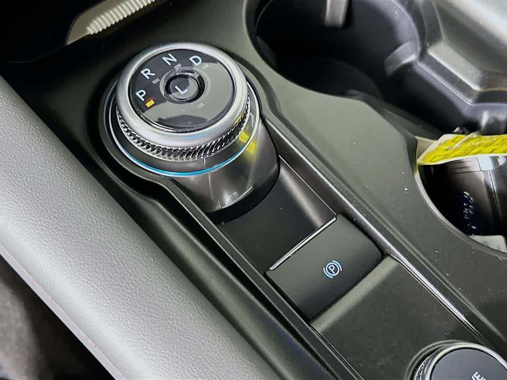 2025 Ford Explorer Activo