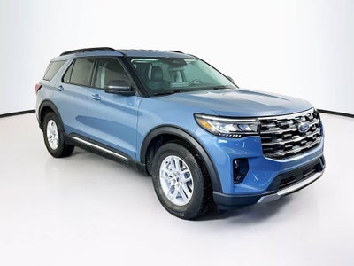 2025 Ford Explorer Activo