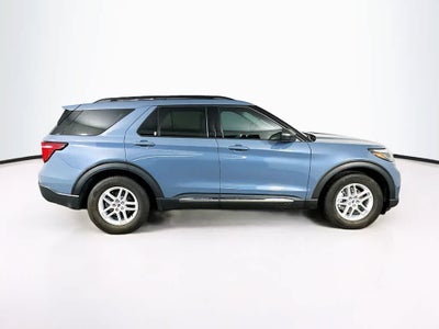 2025 Ford Explorer Activo
