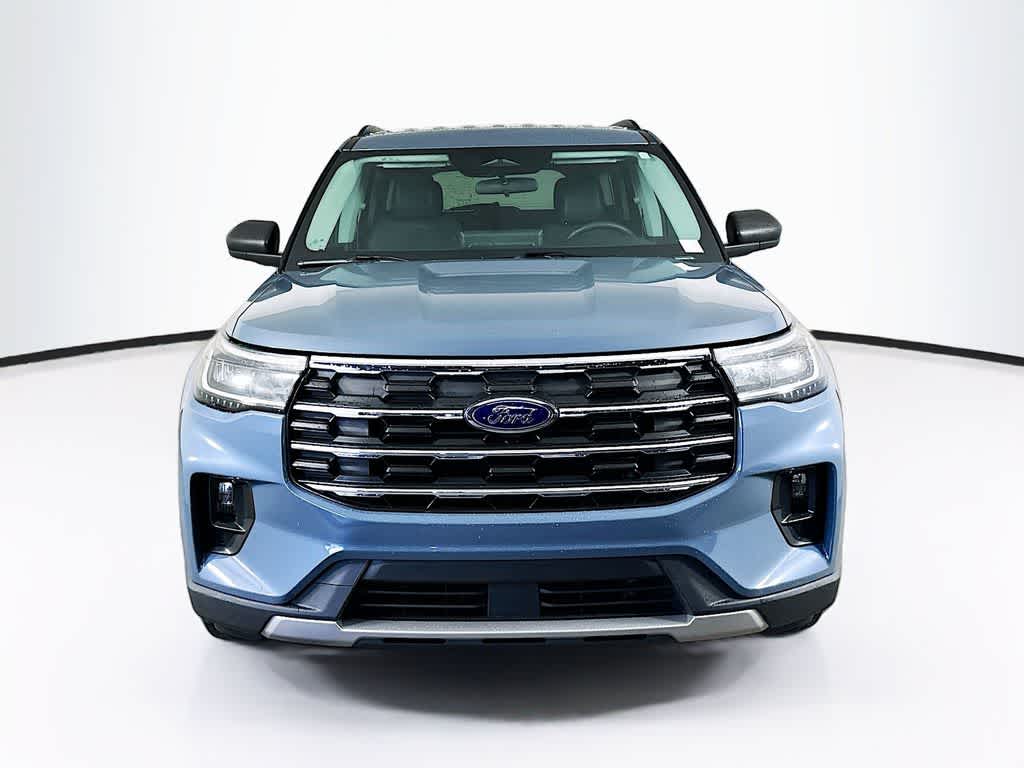 2025 Ford Explorer Activo