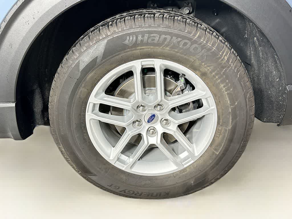 2025 Ford Explorer Activo
