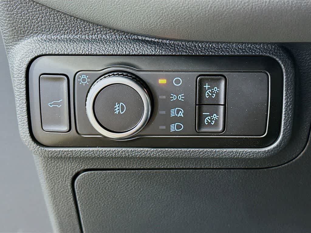 2025 Ford Explorer Activo