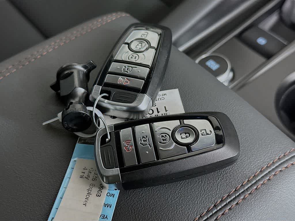 Ford Explorer Active 2026 con paquete 200A