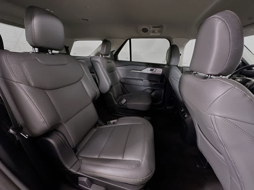 Ford Explorer Active 2026 con paquete 200A