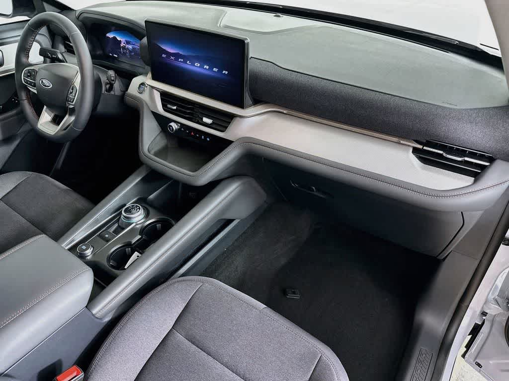 Ford Explorer Active 2026 con paquete 200A