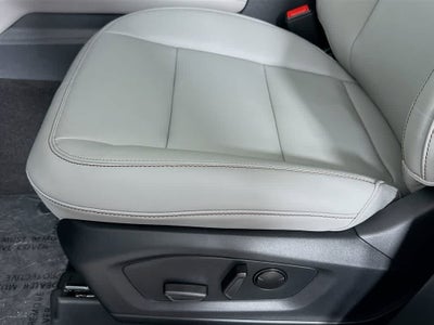 2025 Ford Explorer Activo