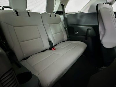 2025 Ford Explorer Activo