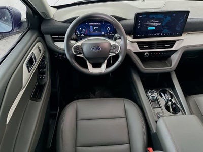 Ford Explorer Active 2026