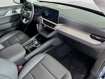 Ford Explorer Active 2026