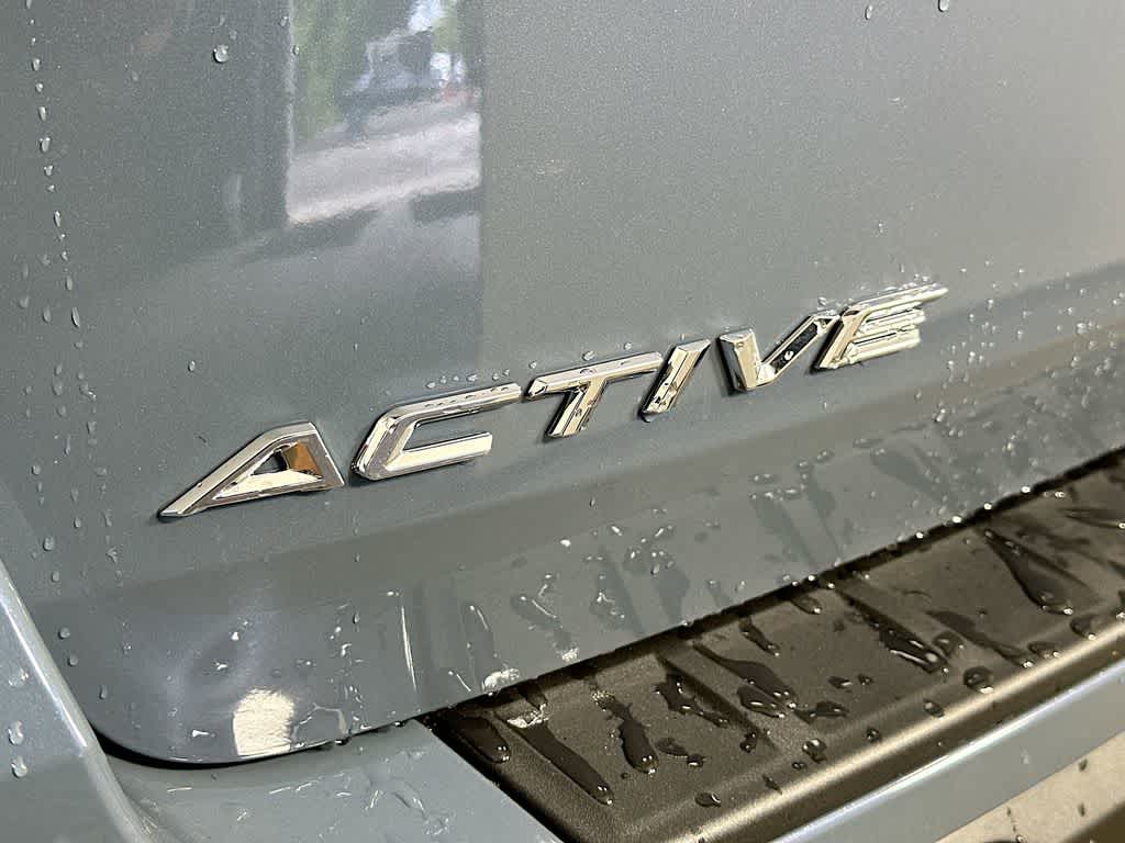 Ford Explorer Active 2026