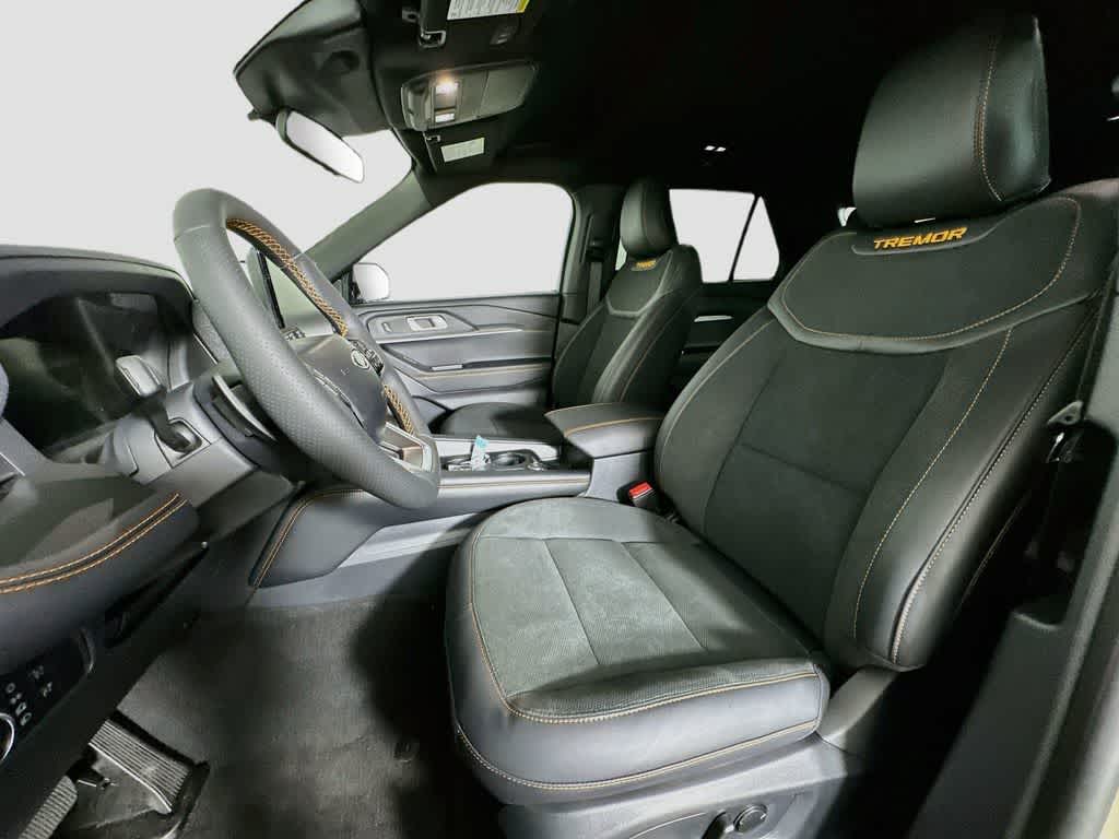 2026 Ford Explorer Temblor