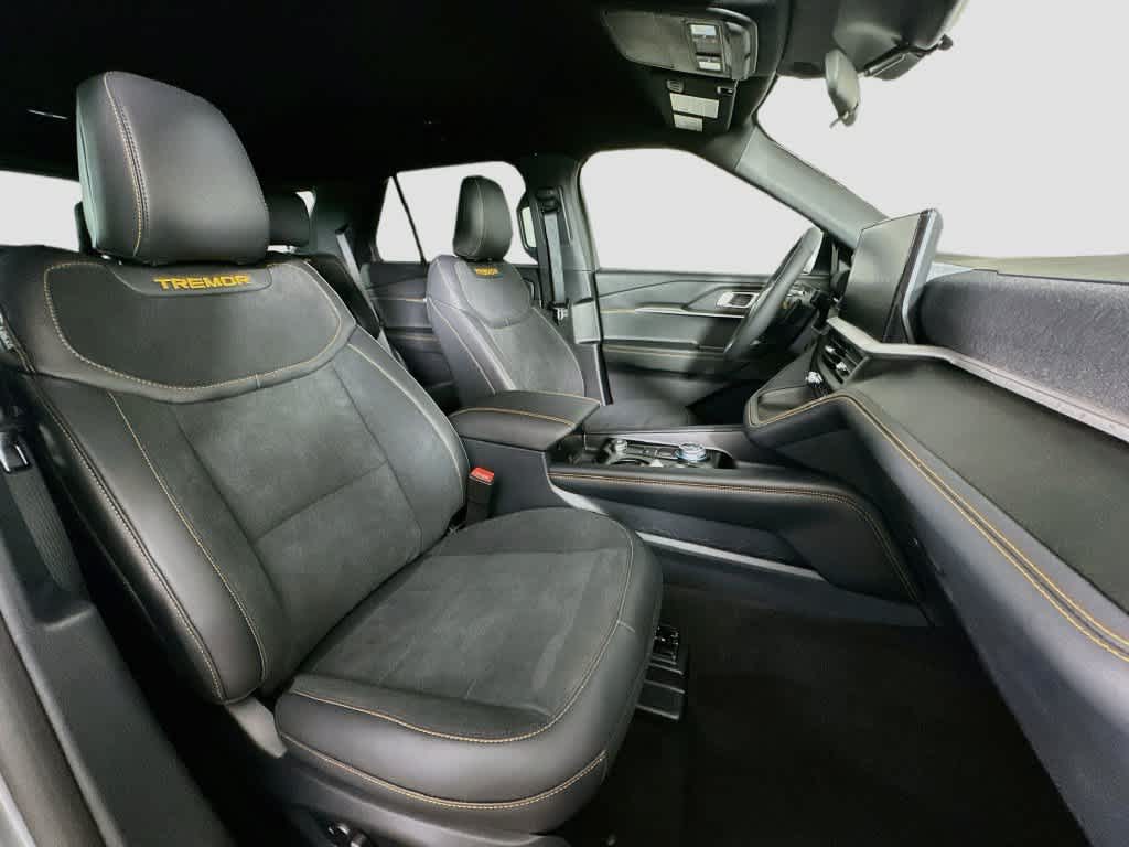 2026 Ford Explorer Temblor