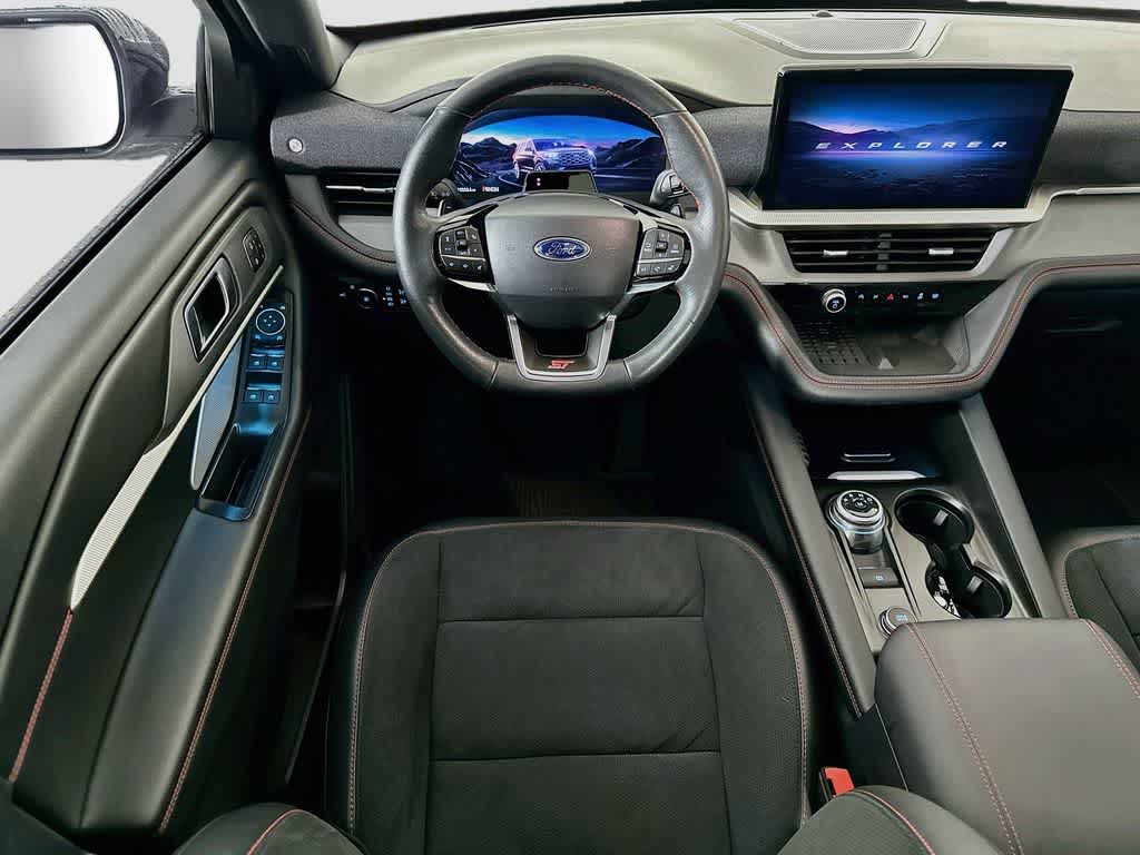 Ford Explorer ST 2025