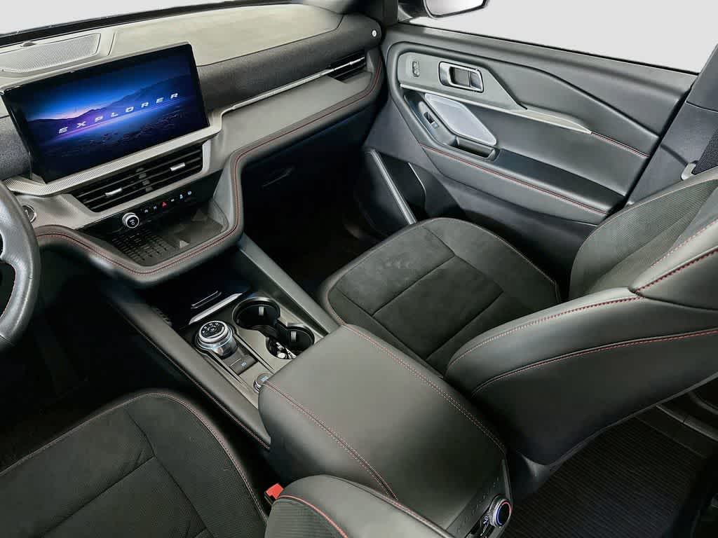 Ford Explorer ST 2025
