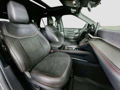 Ford Explorer ST 2025