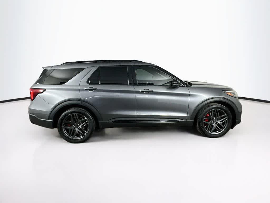 Ford Explorer ST 2025