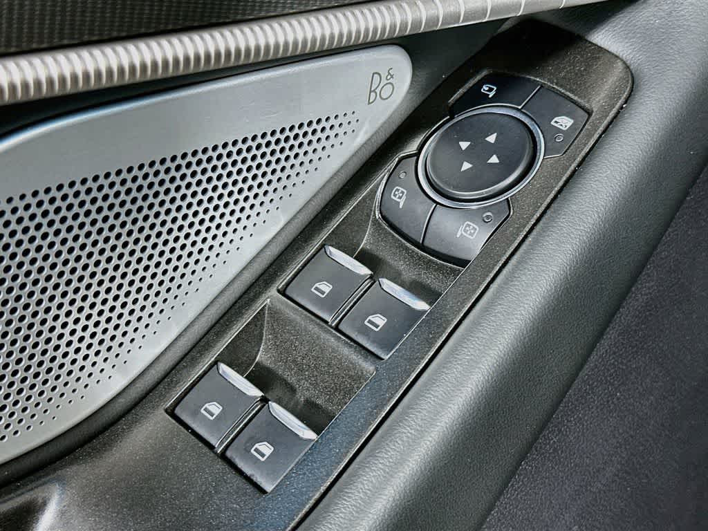 Ford Explorer ST 2025