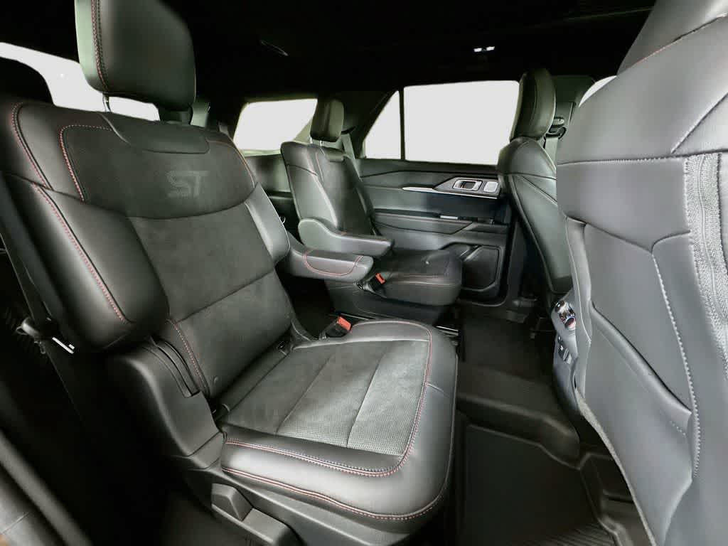 Ford Explorer ST 2025