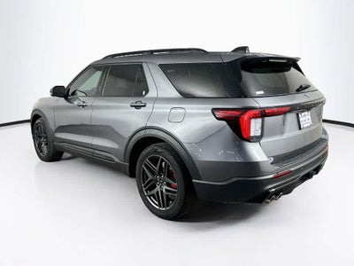 Ford Explorer ST 2025
