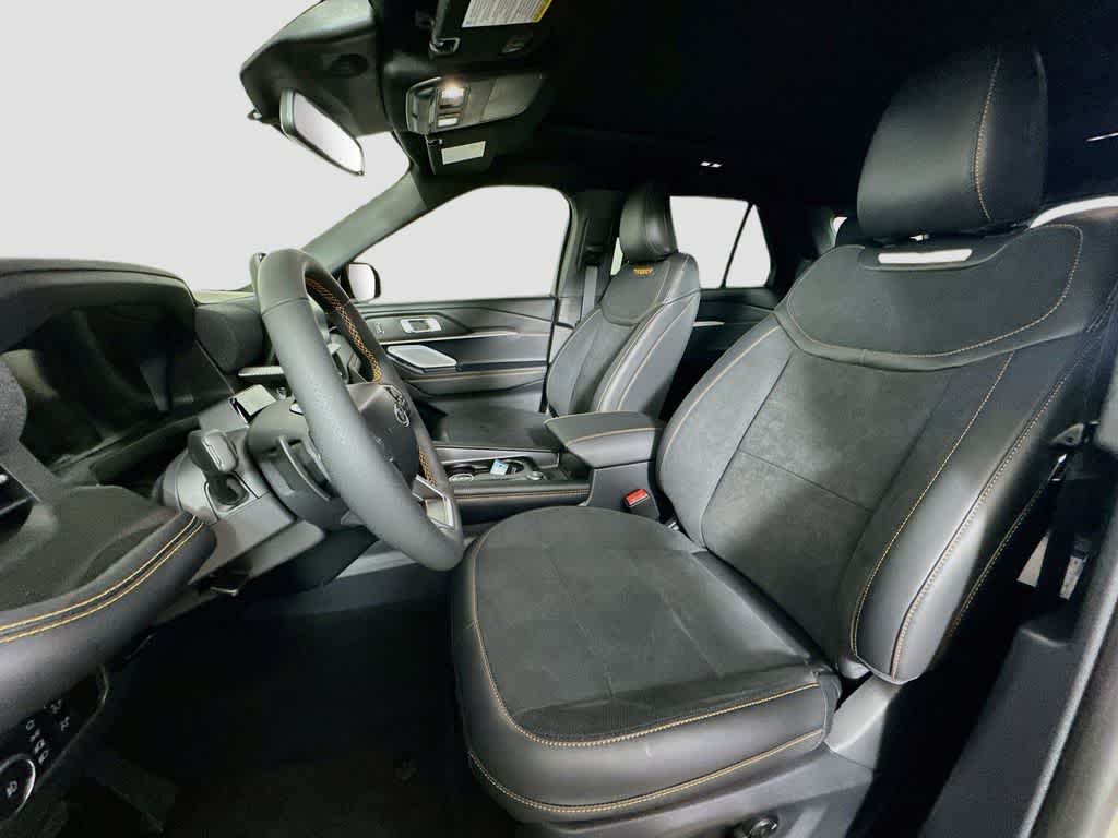 2026 Ford Explorer Temblor