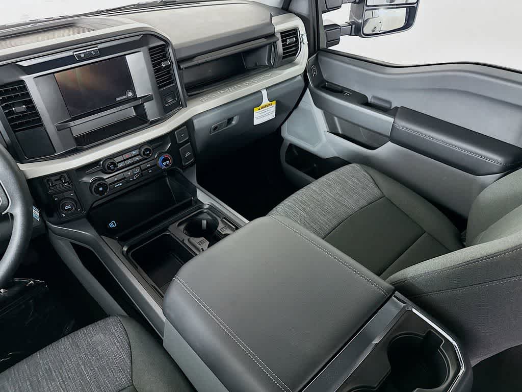 2026 Ford Super Duty F-250 SRW F-250® XLT