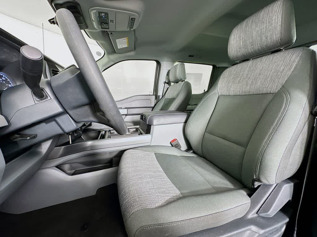 2026 Ford Super Duty F-250 SRW Base