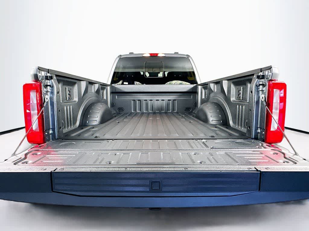 2026 Ford Super Duty F-250 SRW Base