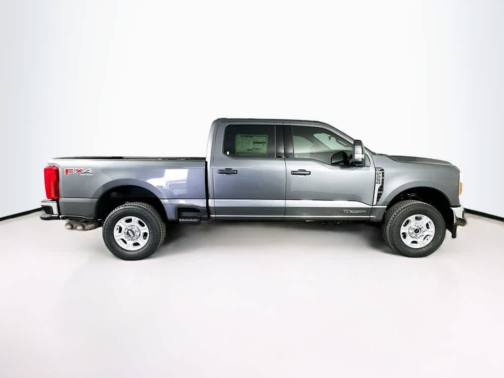 2026 Ford Super Duty F-250 SRW Base