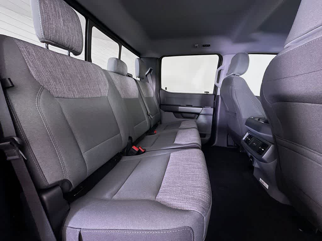 2026 Ford Super Duty F-250 SRW Base