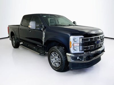 Ford Super Duty F-250 SRW XLT 2025