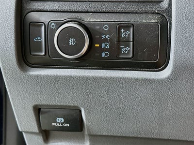 Ford Super Duty F-250 SRW XLT 2025