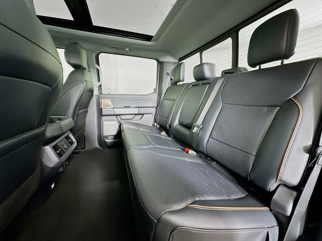 2025 Ford Super Duty F-250 SRW LARIAT