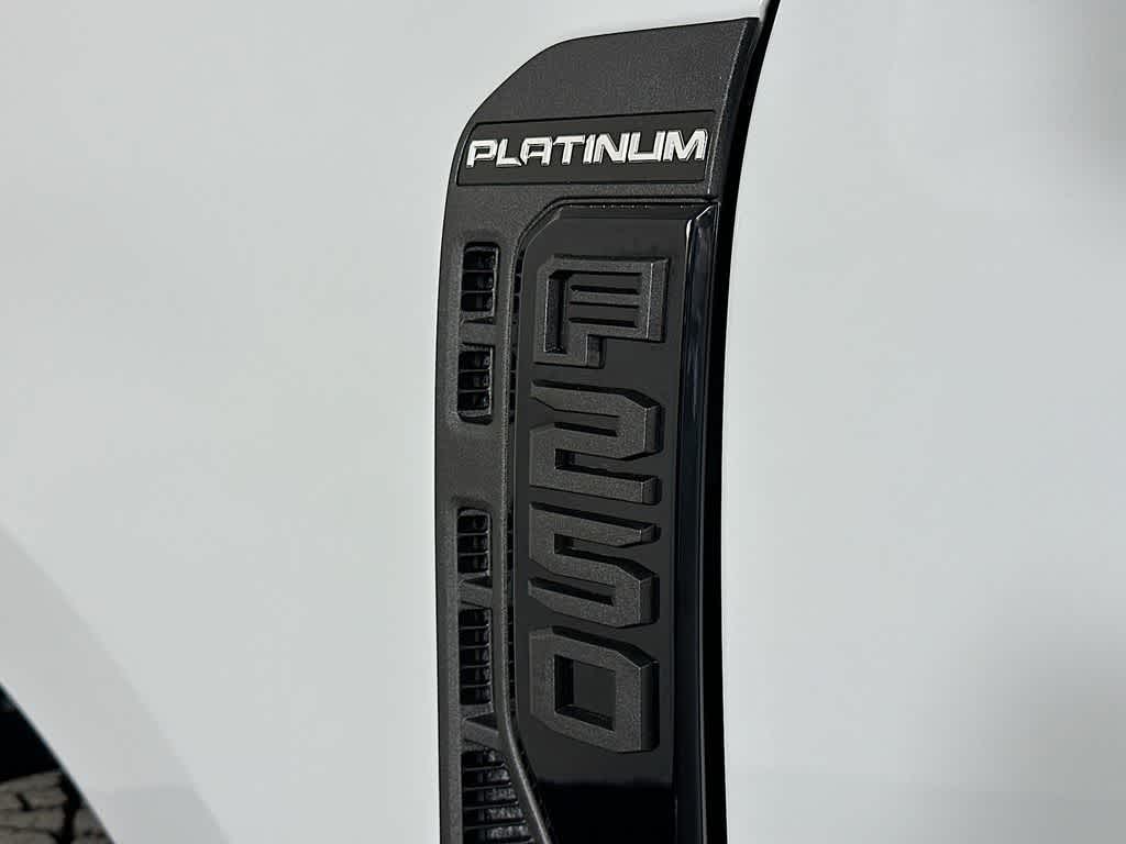 2026 Ford Super Duty F-250 SRW Platinum