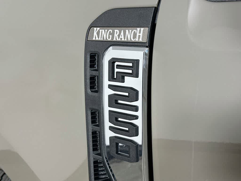 2026 Ford Super Duty F-250 SRW F-250® King Ranch®