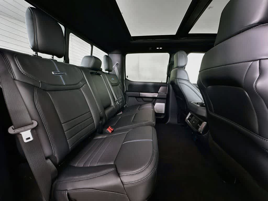 2026 Ford Super Duty F-250 SRW Platinum