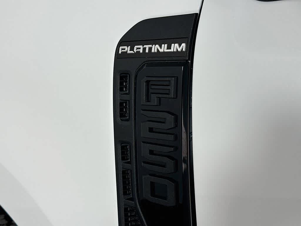 2026 Ford Super Duty F-250 SRW Platinum