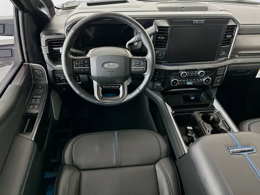 2026 Ford Super Duty F-250 SRW Platinum