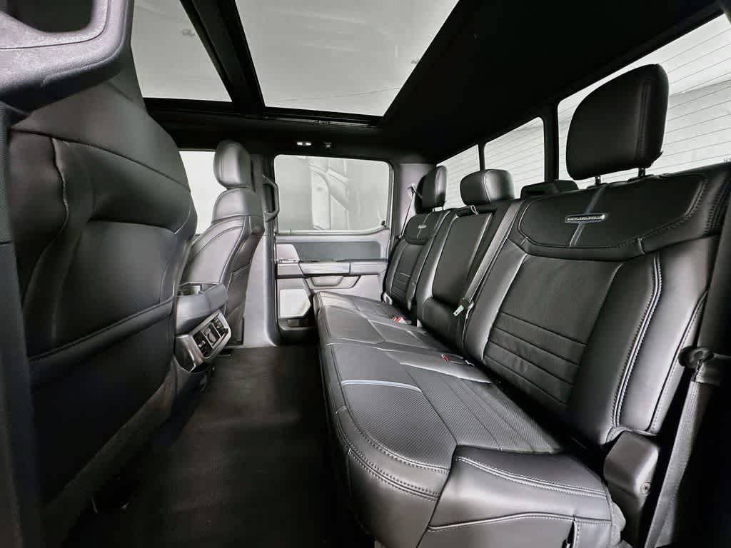 2026 Ford Super Duty F-250 SRW Platinum
